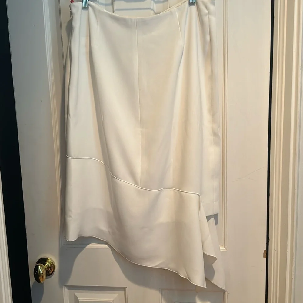 Anne Klein NWT white skirt